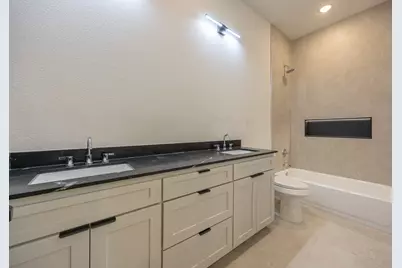 820 Glen Garden, Fort Worth, TX 76104 - Photo 11