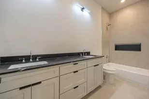 820 Glen Garden, Fort Worth, TX 76104 - Photo 11