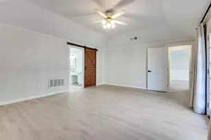 3915 St Christopher Ln, Dallas, TX 75287 - Photo 15