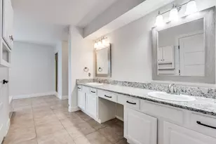 3915 St Christopher Ln, Dallas, TX 75287 - Photo 17