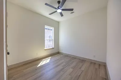 816 Glen Garden, Fort Worth, TX 76104 - Photo 21