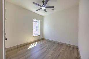 816 Glen Garden, Fort Worth, TX 76104 - Photo 21