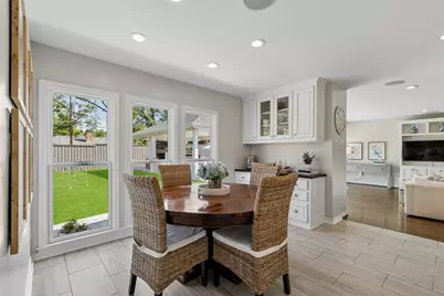 7439 Stonecrest Drive, Dallas, TX 75254 - Photo 15