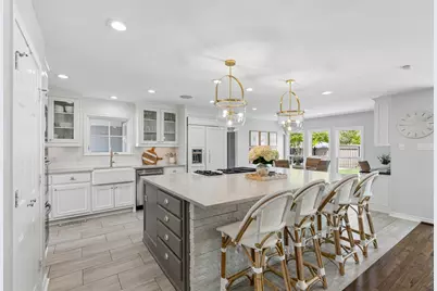 7439 Stonecrest Drive, Dallas, TX 75254 - Photo 13