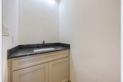 805 Glen Garden, Fort Worth, TX 76104 - Photo 25