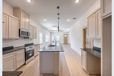 805 Glen Garden, Fort Worth, TX 76104 - Photo 7