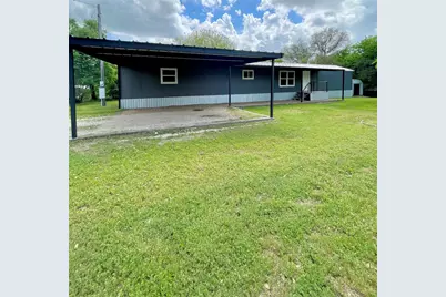 433 Capricorn Drive, Granbury, TX 76049 - Photo 1