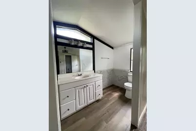 433 Capricorn Drive, Granbury, TX 76049 - Photo 17