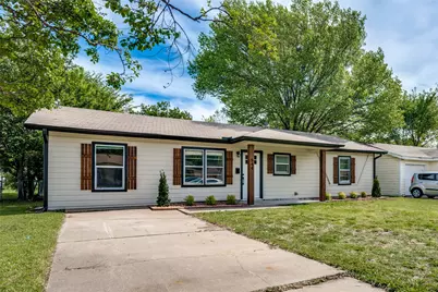 544 NW King Street, Burleson, TX 76028 - Photo 7