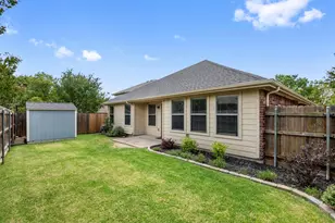 201 Rawhide St, Waxahachie, TX 75165 - Photo 31