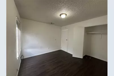 3848 Waldorf Street, Fort Worth, TX 76119 - Photo 5