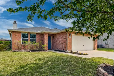 2620 Oak Crest Drive, Little Elm, TX 75068 - Photo 1