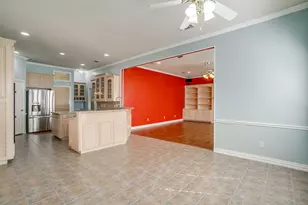 312 Oak Ridge Dr, Burleson, TX 76028 - Photo 21