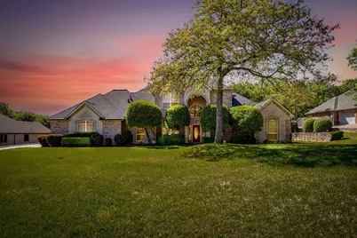 312 Oak Ridge Drive, Burleson, TX 76028 - Photo 5