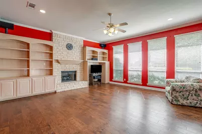 312 Oak Ridge Drive, Burleson, TX 76028 - Photo 23