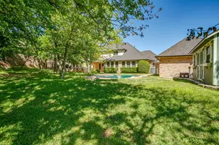 312 Oak Ridge Dr, Burleson, TX 76028 - Photo 33