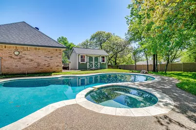 312 Oak Ridge Drive, Burleson, TX 76028 - Photo 37