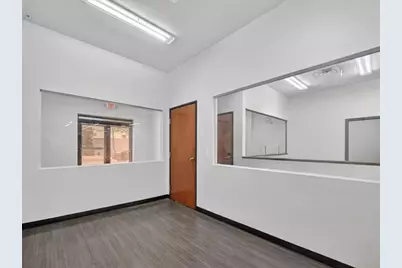 3413 Herring Avenue, Irving, TX 75061 - Photo 13