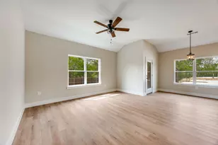 113 Iron Horse Ln, Denison, TX 75020 - Photo 3