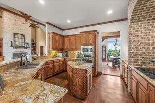 1145 Veal Station Rd, Weatherford, TX 76085 - Photo 13