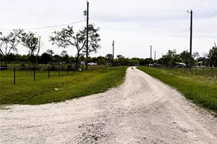 11124 Boren Rd, Wortham, TX 76693 - Photo 5