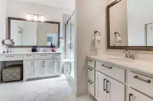 4539 English Maple Dr, Arlington, TX 76005 - Photo 7