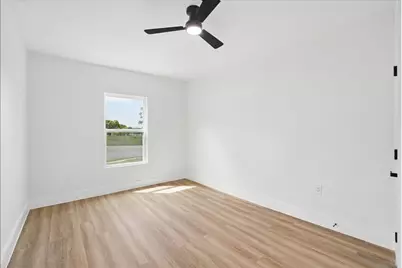 1203 W Avenue F, Garland, TX 75040 - Photo 9