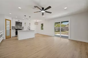 1409 Southmoor Dr, Arlington, TX 76010 - Photo 7