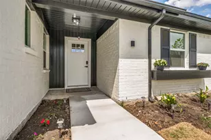 1409 Southmoor Dr, Arlington, TX 76010 - Photo 3