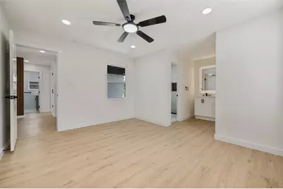 1409 Southmoor Drive, Arlington, TX 76010 - Photo 19