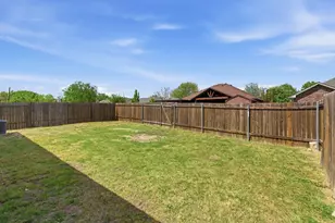 127 Bluebonnet Dr, Sanger, TX 76266 - Photo 29