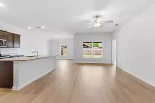 127 Bluebonnet Dr, Sanger, TX 76266 - Photo 7