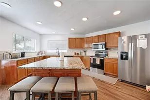 3188 Spyglass Dr, Grand Prairie, TX 75052 - Photo 9