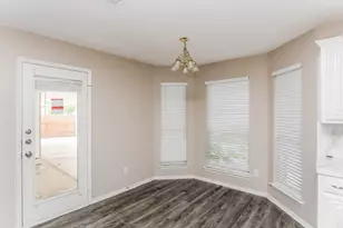 346 Mesquite Hill Dr, Arlington, TX 76002 - Photo 5