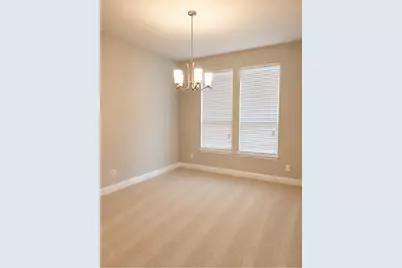 2818 Twin Ridge Drive, Arlington, TX 76001 - Photo 13