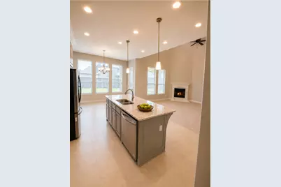 2818 Twin Ridge Drive, Arlington, TX 76001 - Photo 7