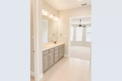 2818 Twin Ridge Drive, Arlington, TX 76001 - Photo 15