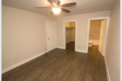 907 S Meriott Street, Ennis, TX 75119 - Photo 9