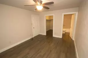 907 S Meriott St, Ennis, TX 75119 - Photo 9