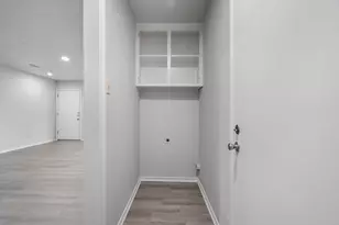 718 Skyline Dr, Duncanville, TX 75116 - Photo 5