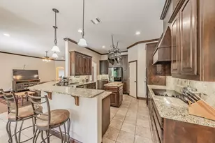 5001 Oak Mill Dr, Fort Worth, TX 76135 - Photo 5