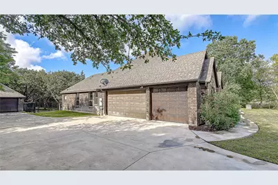 5001 Oak Mill Drive, Fort Worth, TX 76135 - Photo 3