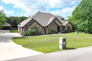 5001 Oak Mill Dr, Fort Worth, TX 76135 - Photo 1