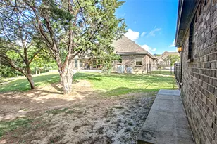 5001 Oak Mill Dr, Fort Worth, TX 76135 - Photo 35