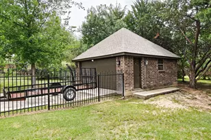 5001 Oak Mill Dr, Fort Worth, TX 76135 - Photo 31