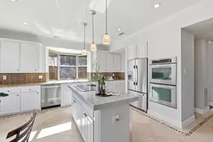 1048 Basilwood Dr, Coppell, TX 75019 - Photo 9