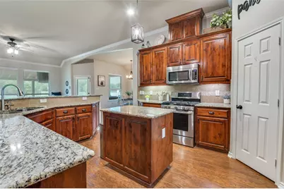 12332 Wagon Bow Drive, Burleson, TX 76028 - Photo 11