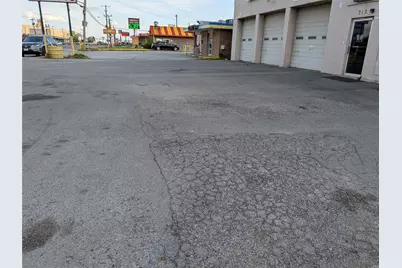 213 N Saginaw Boulevard, Saginaw, TX 76179 - Photo 19