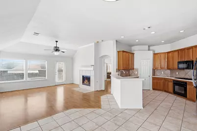 5504 Thornberry Drive, Fort Worth, TX 76137 - Photo 9