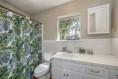 2042 Avon Drive, Denison, TX 75020 - Photo 9